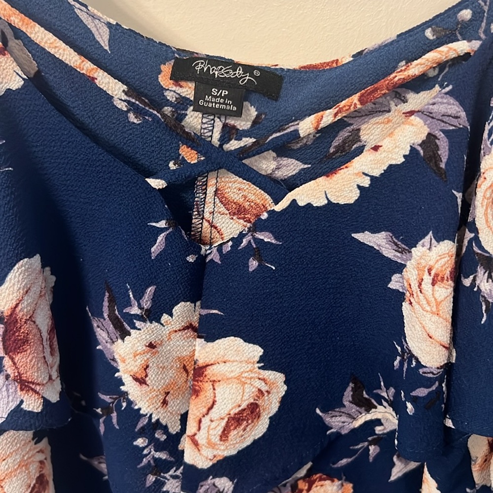 Shirts - Picture 8 of 12